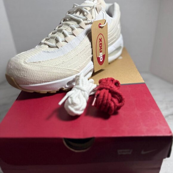 Nike Levi's x Air Max 95 OG Light Orewood Brown Size 12 - | NWB - Picture 9 of 11